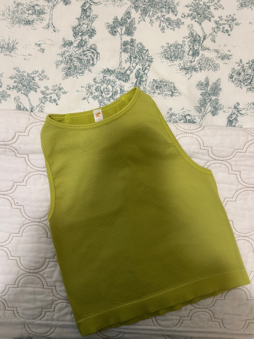 RIBBED TANK TOP